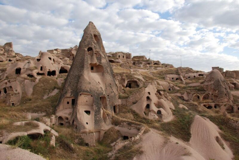 from-istanbul-2-day-trip-to-cappadocia-w-ballooncave-hotel