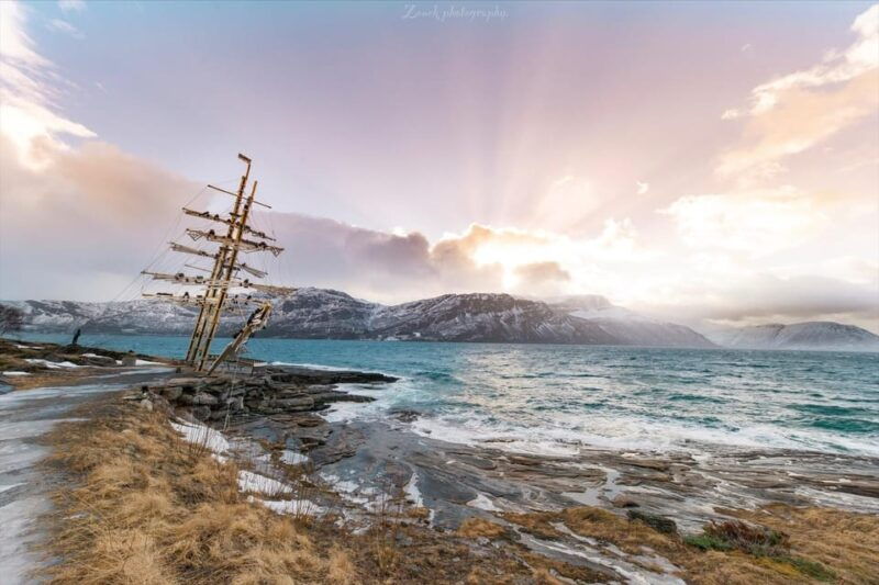 from-kiruna-narvik-city-and-fjord-day-trip