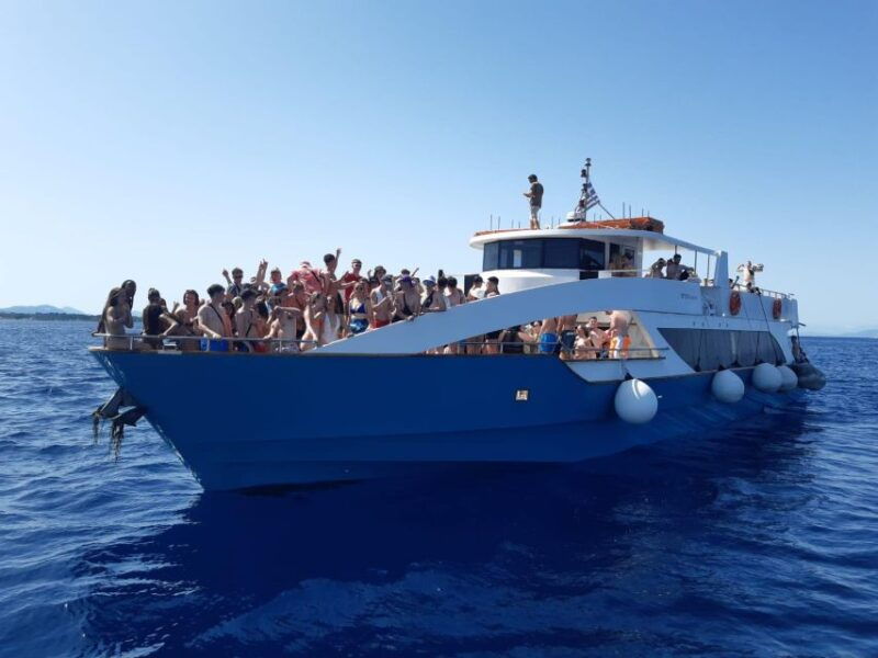 from-lefkimmi-corfu-kavos-party-booze-cruise