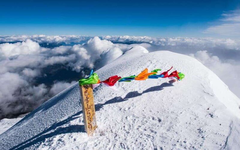 from-lijiang-tiger-leaping-gorge-4-day-hiking-tour