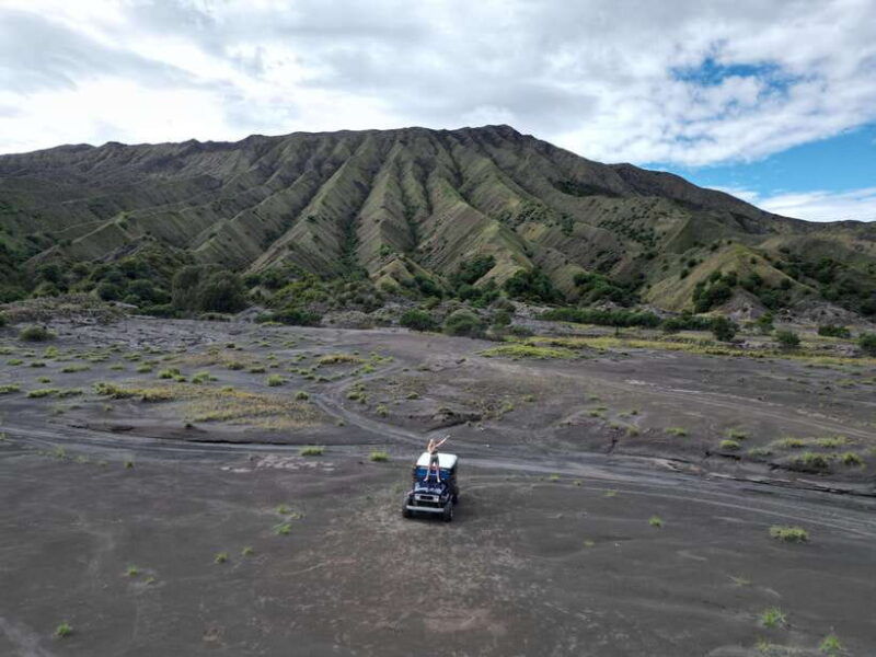 from-malang-sharing-tour-with-jeep-for-sunrise-in-bromo