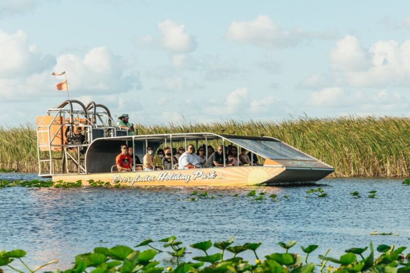 from-miami-everglades-airboat-wildlife-show-bus-transfer