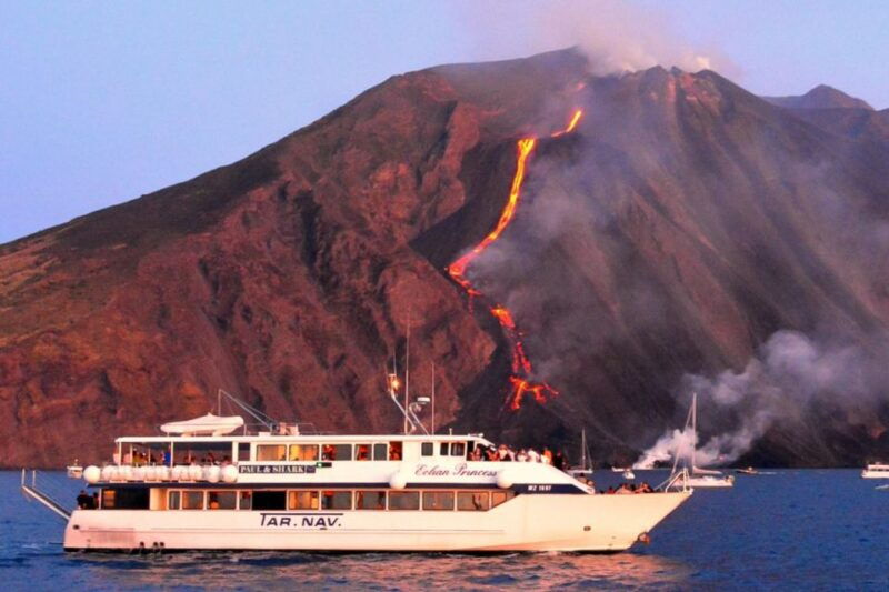from-milazzo-panarea-and-stromboli-boat-trip-by-night