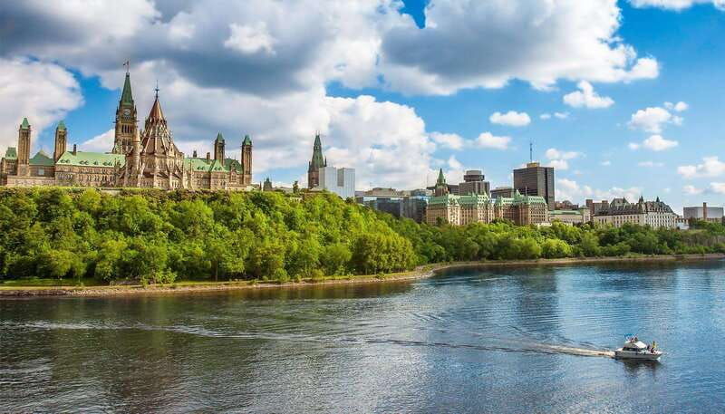 from-montreal-private-ottawa-full-day-tour