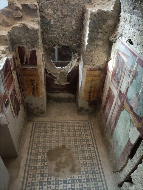 from-naples-pompeii-peastum-guided-tours