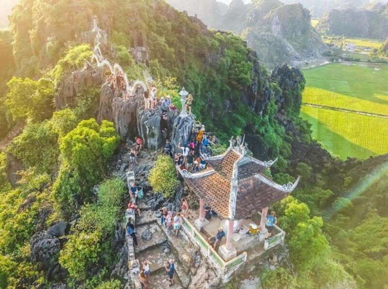 from-ninh-binh-hoa-lu-trang-an-mua-cave-bich-dong-tour