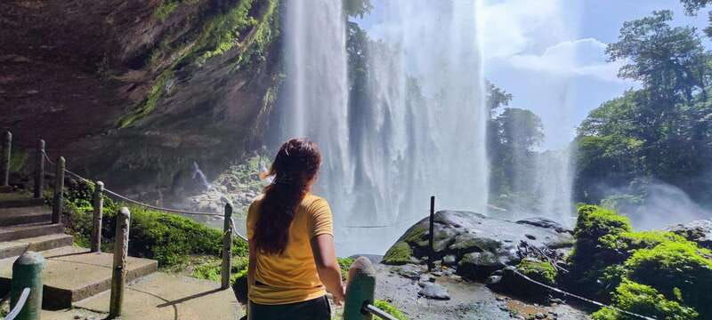 from-palenque-misol-ha-agua-azul-waterfalls-day-tour