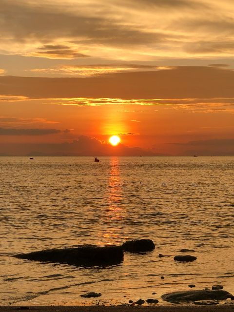 from-phi-phi-island-maya-bay-sunset-plankton-by-speedboat
