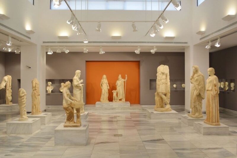from-rethymno-knossos-palace-and-heraklion-city-day-trip