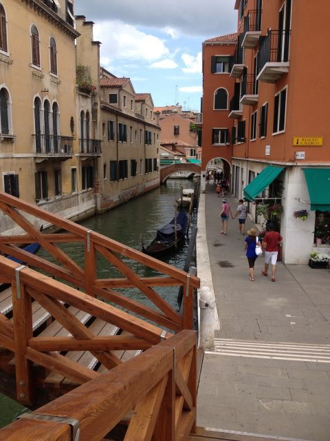 from-rome-venice-private-tour-by-lamborghini-with-gondola