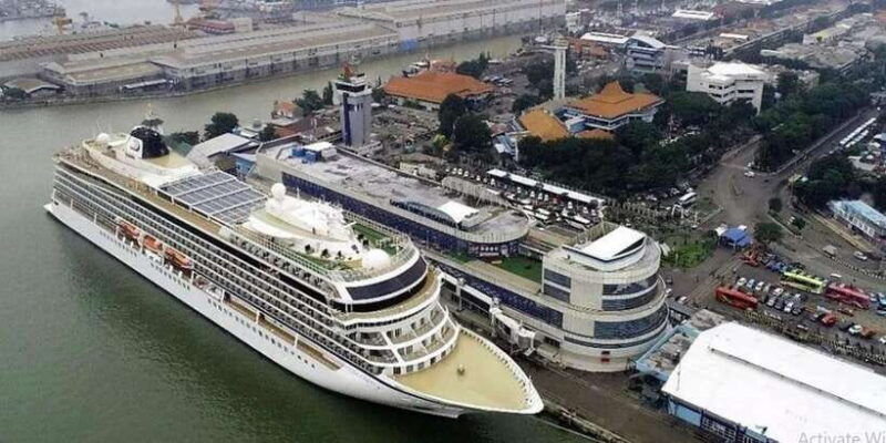 from-surabaya-port-archeological-trowulan-cruise-tour