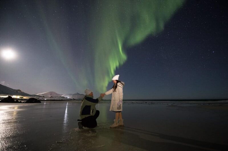 from-svolvaer-northern-lights-private-tour