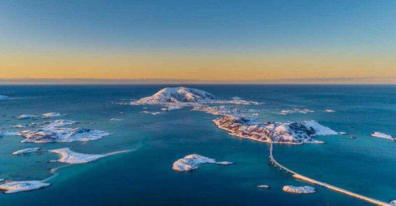 from-tromso-arctic-wildlife-fjord-sightseeing-tour-by-car