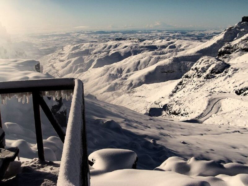 from-underberg-4x4-sani-pass-day-trip