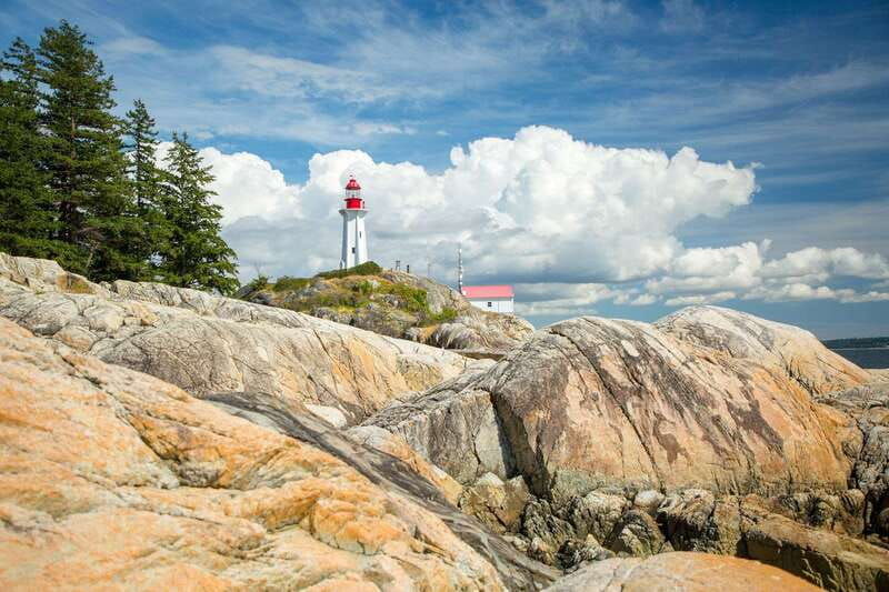 from-vancouver-lighthouse-park-horseshoe-bay-hiking-tour