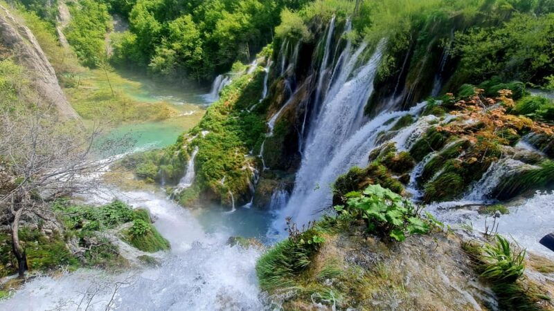 from-zadar-plitvice-lakes-day-trip-with-guide-and-boat-tour