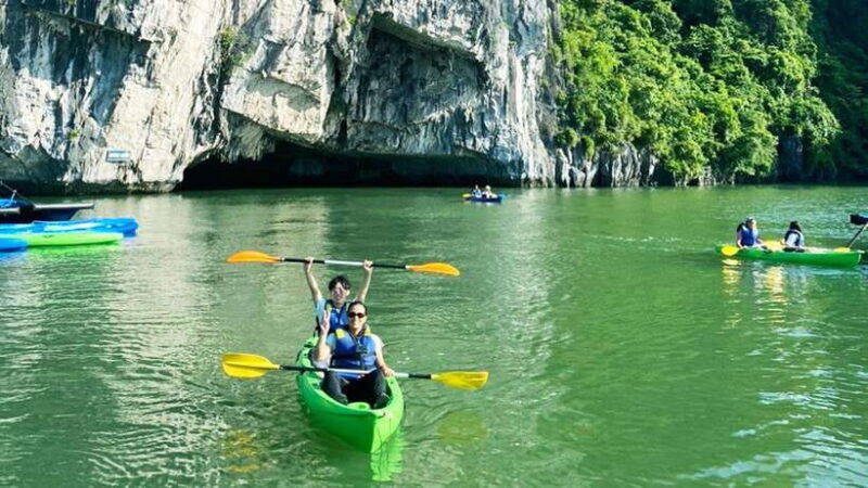 fromha-long-halong-bayboat-tour-4-5-5hours-from-tuan-chau