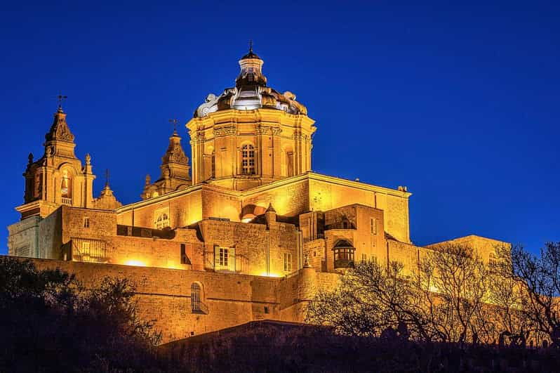 full-day-private-tour-around-the-island-in-malta-3