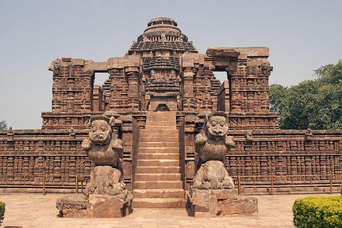 Full Day Tour of Konark Temple and Puri - Relaxing at Chandrabhaga Beach