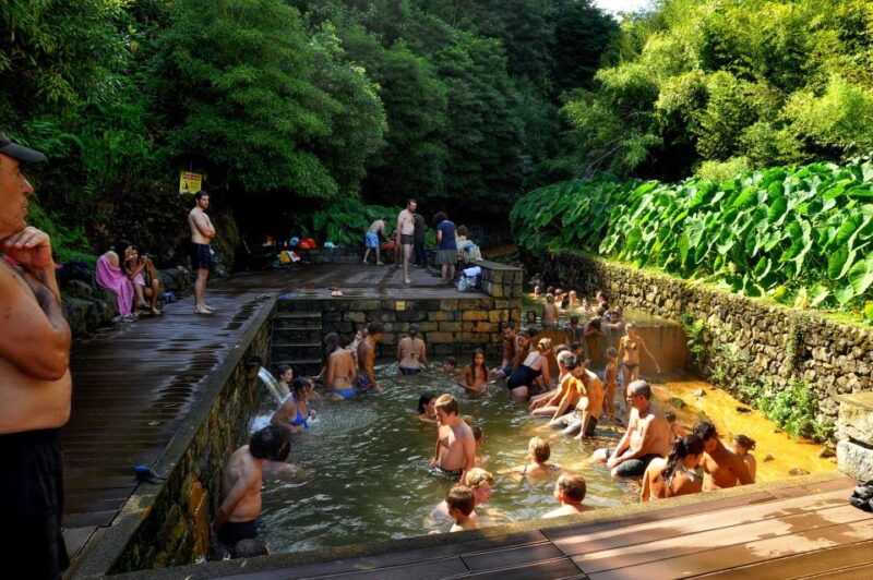 furnas-tea-plantations-lake-and-volcano-guided-tour