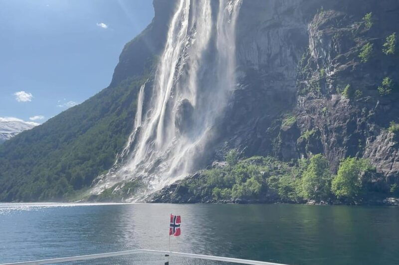 geiranger-alesund-sightseeing-tour-one-way