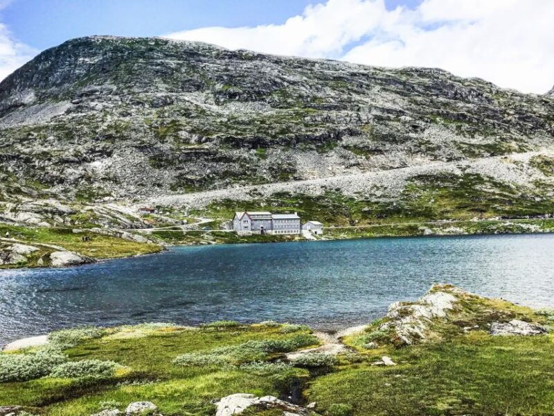 geiranger-dalsnibba-flydalsjuvet-eagle-bend-fjords-tour