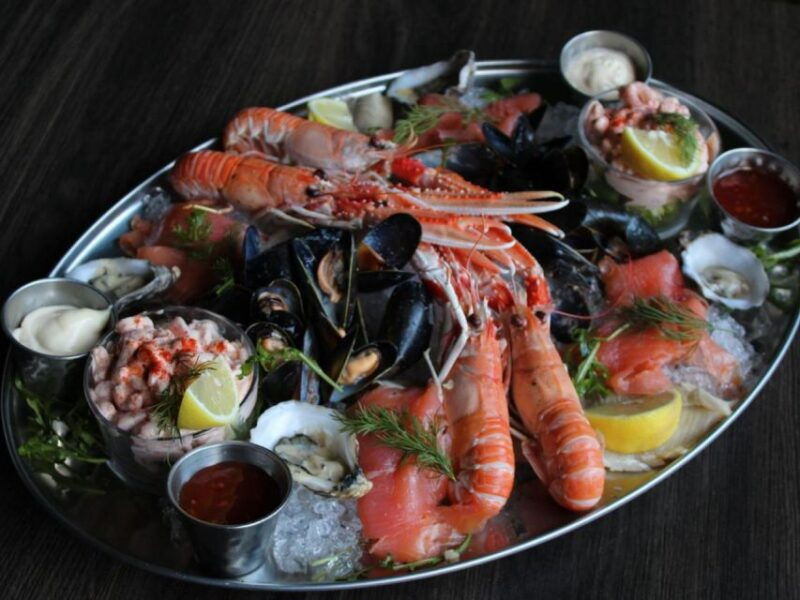 glasgow-luxury-seafood-platter-at-scottish-restaurant