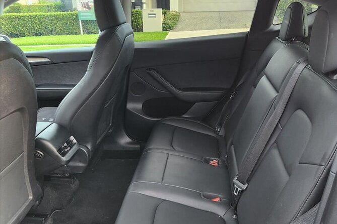 Gold Coast Airport Transfers Corporate Chauffeurs Gold Coast - An In-Depth Look at Gold Coast Airport Transfers by ALT Transport