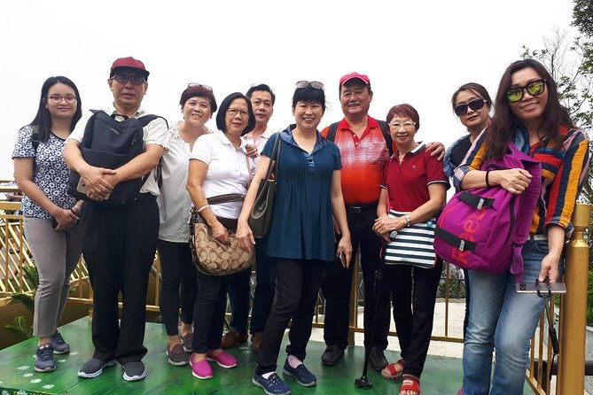 Golden Bridge trip and buffet lunch in the Bana Hills in Da Nang city - FAQs