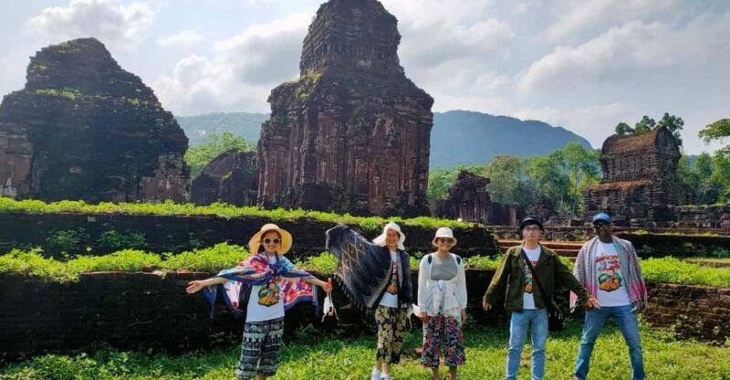 golden-hour-my-son-sanctuary-luxury-morning-tour