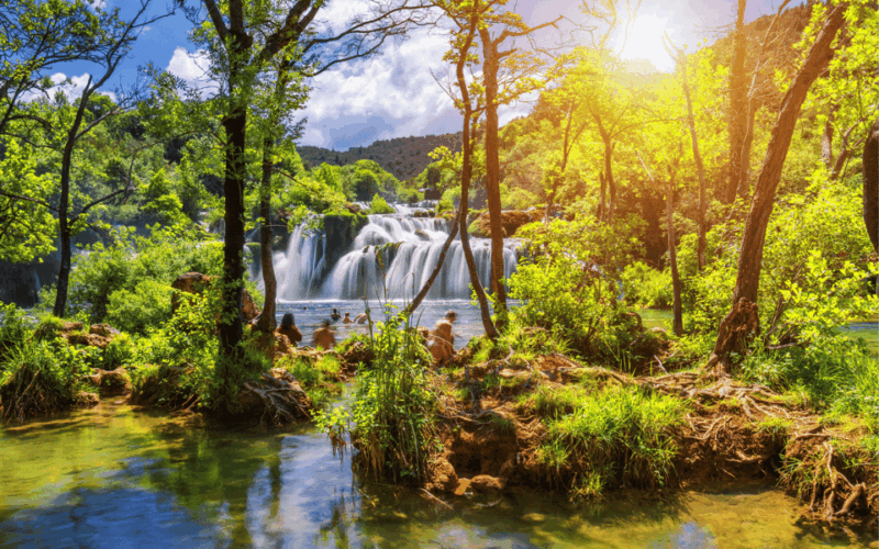 group-tour-to-krka-waterfalls-from-split