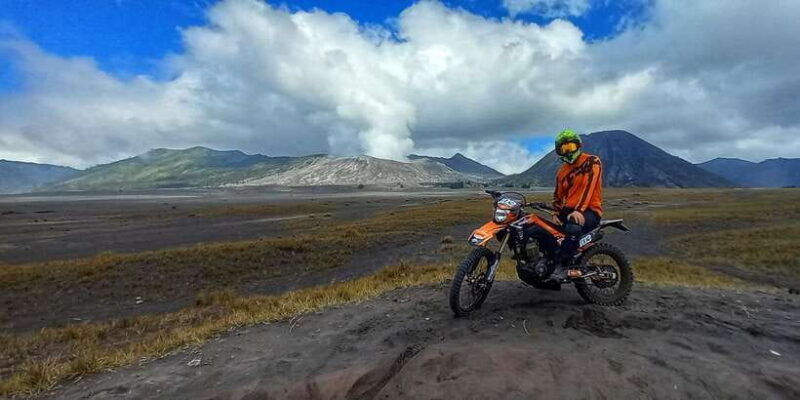 guided-bromo-dirt-bike-tour-from-malang-or-surabaya