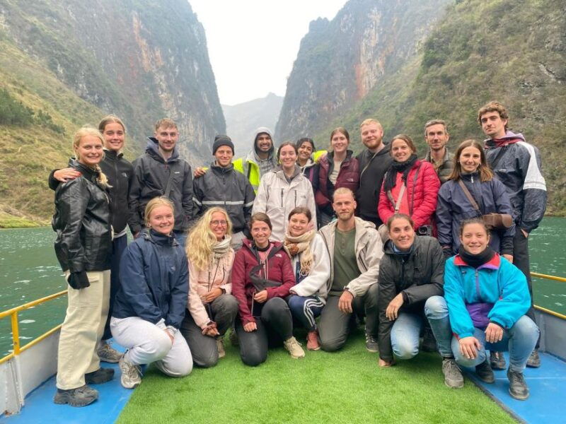ha-giang-majestic-tours-4days-self-driving-bus-included