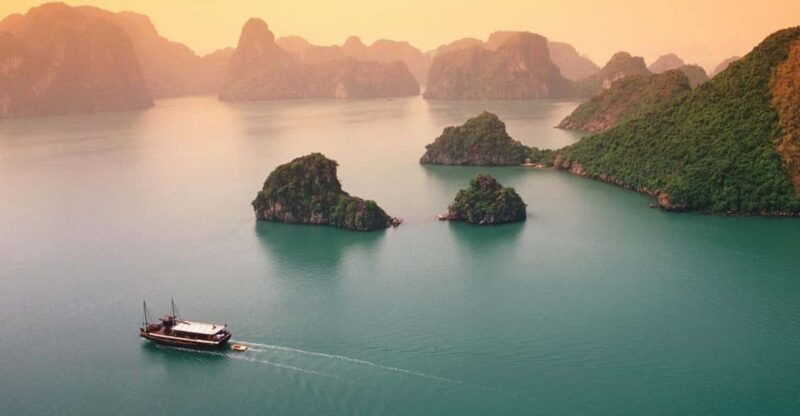 ha-long-bay-1-day-tour-with-6-hours-on-3-cruise