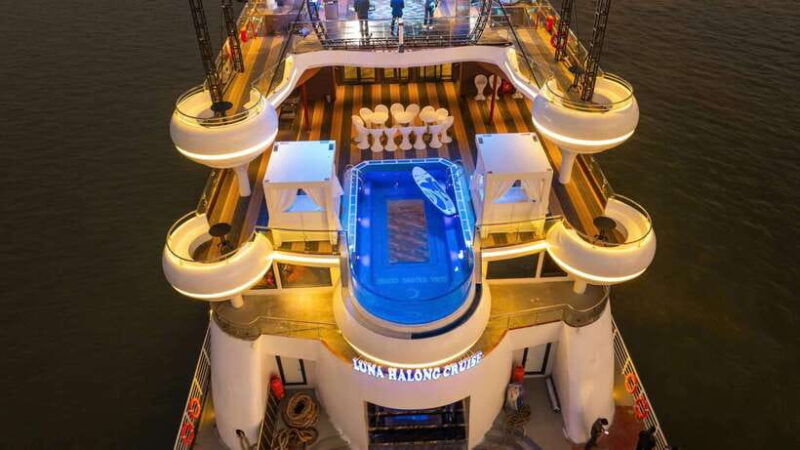 ha-long-bay-with-luna-cruise-the-most-luxurious-classy