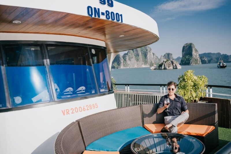 ha-long-full-day-trip-sung-sot-cave-titov-island-kayaking