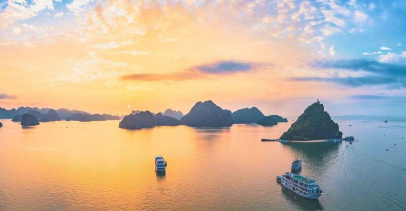 ha-long-full-experience-from-hanoi-lunch-transfer-including