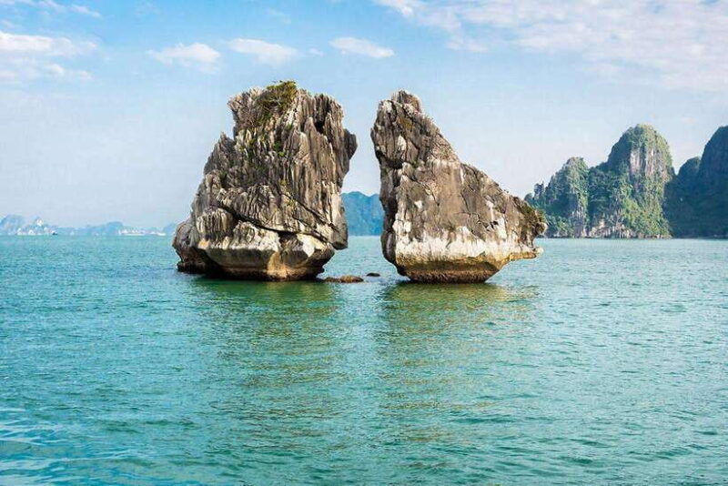 ha-noi-cat-ba-halong-bay-cruise-ninh-binh-day-tour-4d-3n