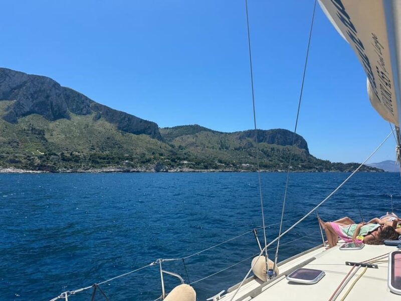 half-day-boat-tour-sail-palermo