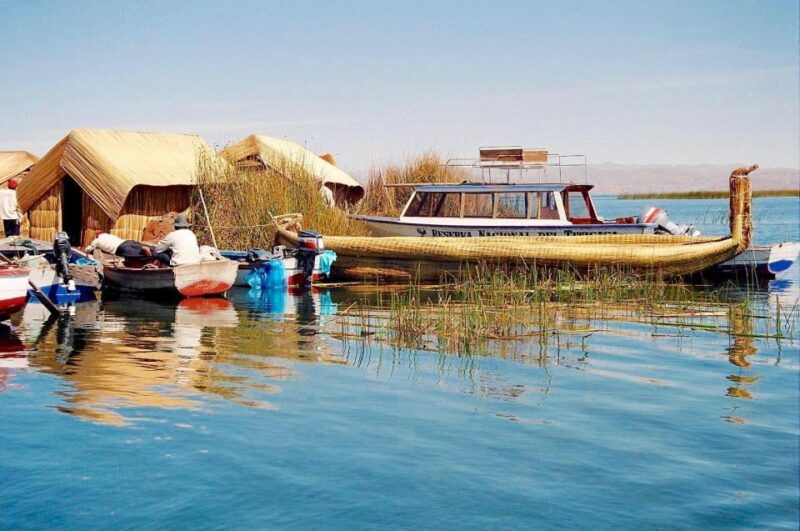 half-day-guided-lake-titicaca-tour-to-uros-floating-islands