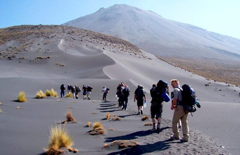 half-day-hike-to-misti-volcano