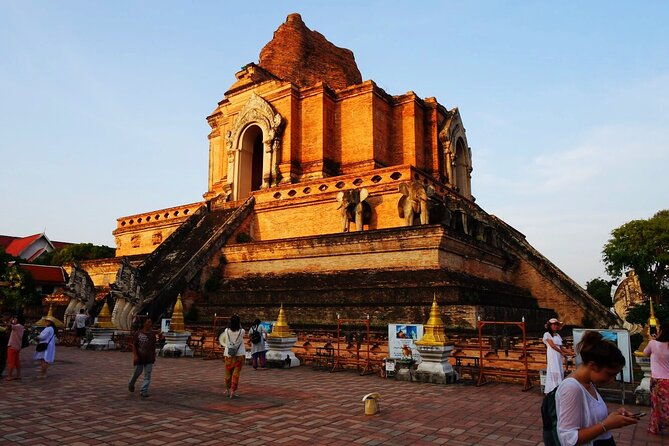Half-Day Private Night Tour by Tuk Tuk in Chiang Mai City - A Close Look at What This Tour Offers