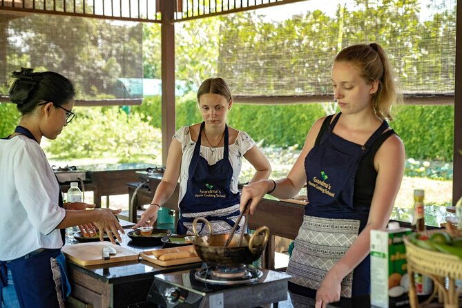 Half Day Thai Cooking Class in Organic Farm - Evening Session - Discovering Chiang Mai’s Culinary Roots: What to Expect