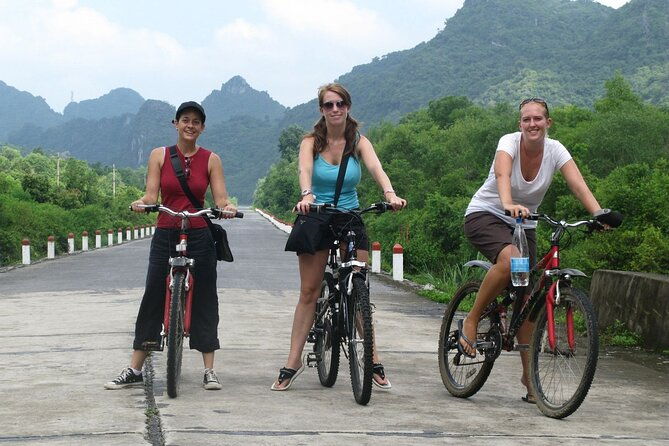 Halfday trekking Cat Ba Butterfly valley (more intense) - Reaching the Summit: The Panoramic Reward