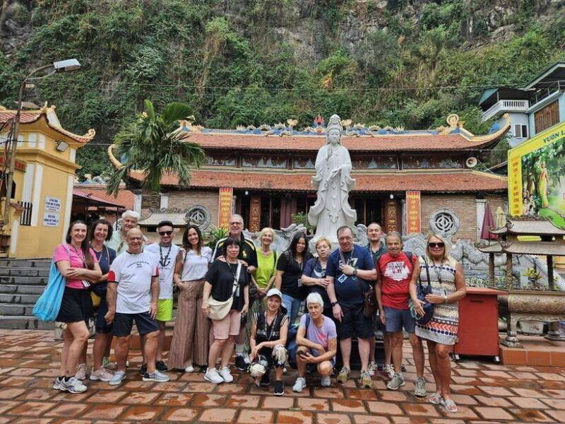 halong-internationnal-port-discovery-day-cruise-trip