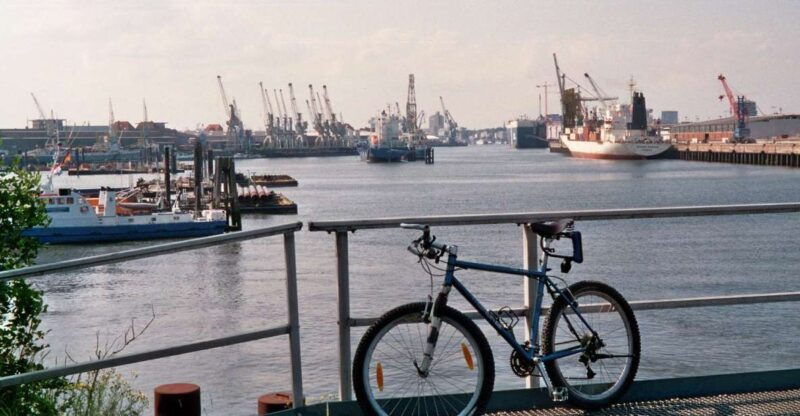 hamburg-bike-tour-of-the-speicherstadt-old-harbor