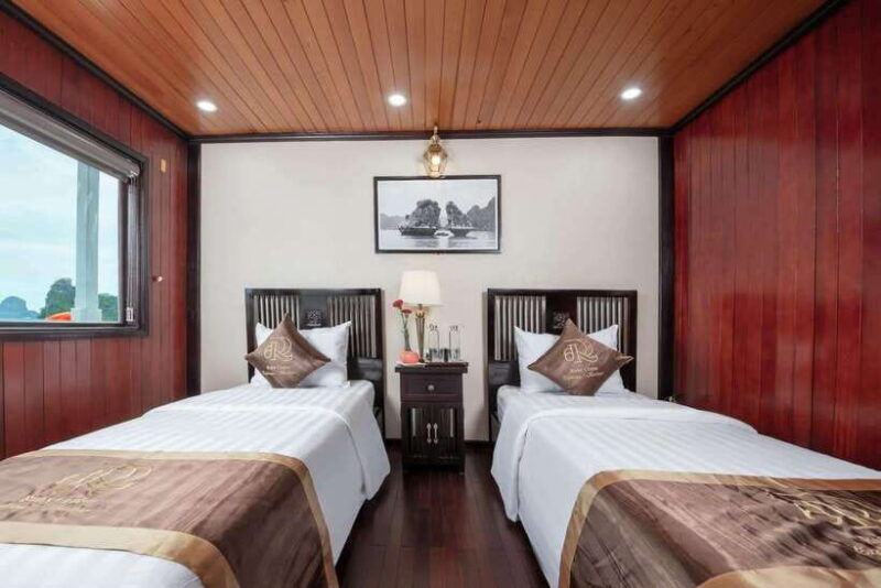 hanoi-2-day-halong-bay-cruise-with-meal-and-kayaking