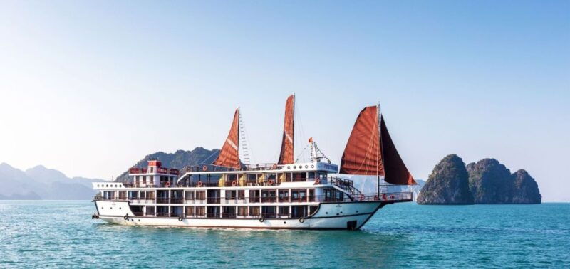hanoi-2-day-luxury-halong-bay-and-lan-ha-bay-cruise