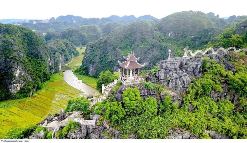 hanoi-2d-1n_-ha-long-1day-ninh-binh-full-day-and-bungalow