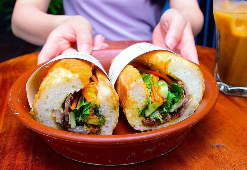 hanoi-culinary-stroll-in-french-3-hours